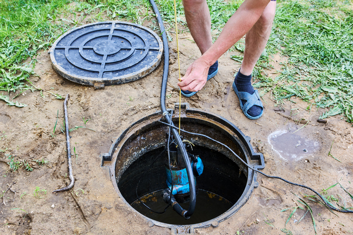 Read more about the article Battery Backup Systems: Why They’re Essential for Your Sump Pump Services