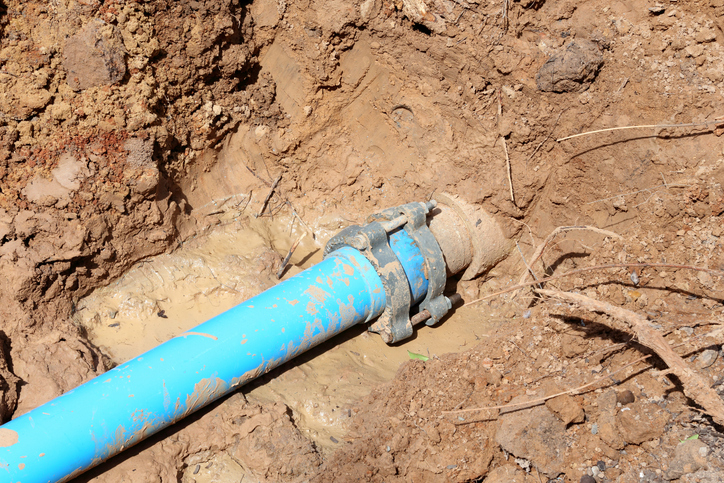 Comparing Trenchless vs. Traditional Sewer Water Line Excavation Services